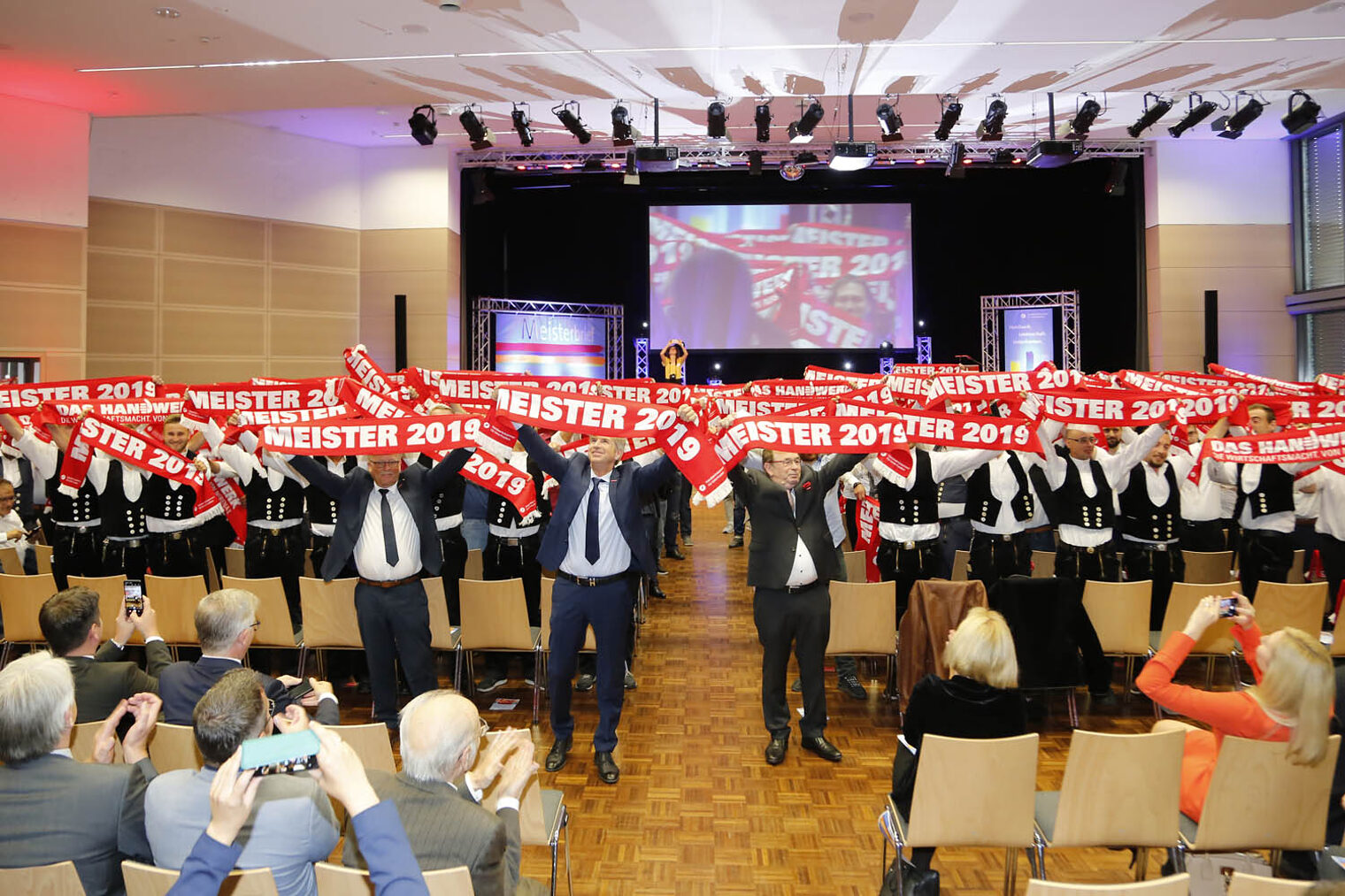 Impressionen Sommer-Meisterfeier 2019 in Veitshöchheim 10