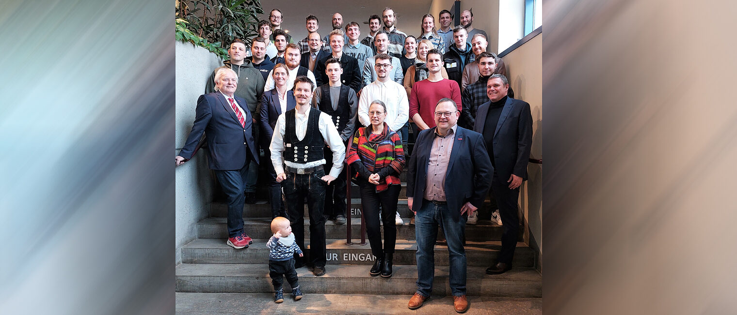 Übergabe Stipendien 2022 | Georg-Eydel-Stiftung Gruppe der Stipendiaten 2022 der Georg-Eydel-Stiftung Würzburg