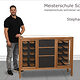 Porträt von Stephan Feineis mit seinem Schreinermeisterstück "Weinorganizer".