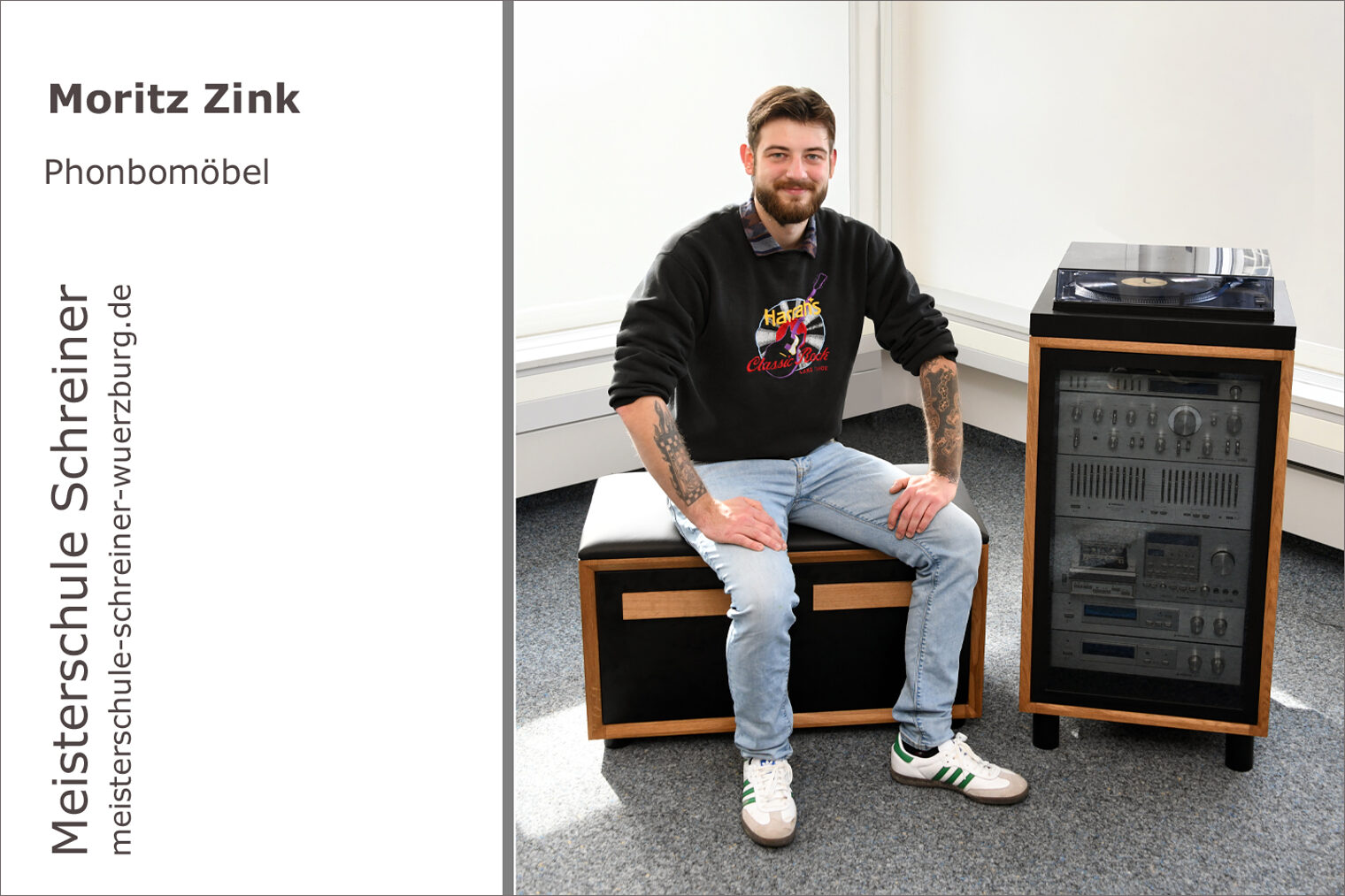 Portrait von Moritz Zink mit seinem Schreinermeisterstück "Phonomöbel"
